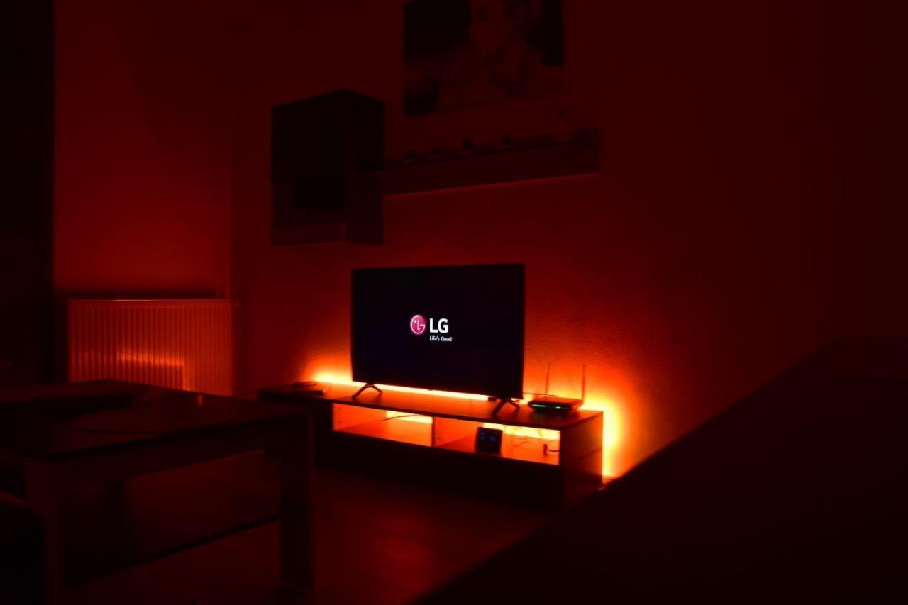 Apartament Dabe Hd Hunedoara Zewnętrze zdjęcie
