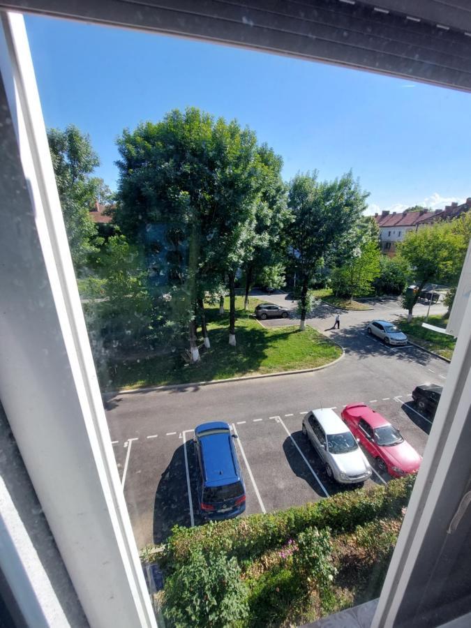Apartament Dabe Hd Hunedoara Zewnętrze zdjęcie
