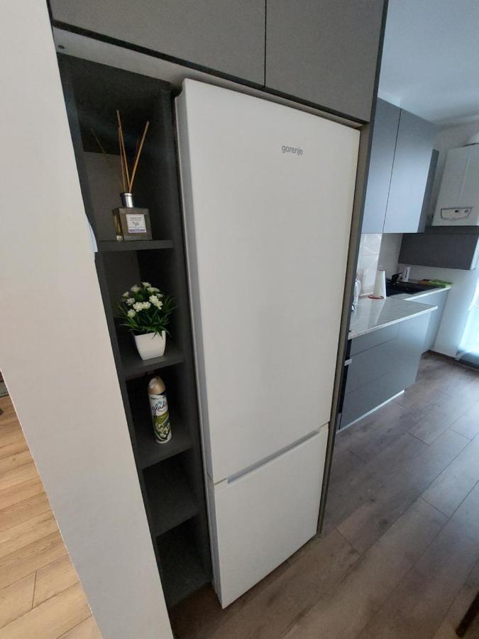 Apartament Dabe Hd Hunedoara Zewnętrze zdjęcie